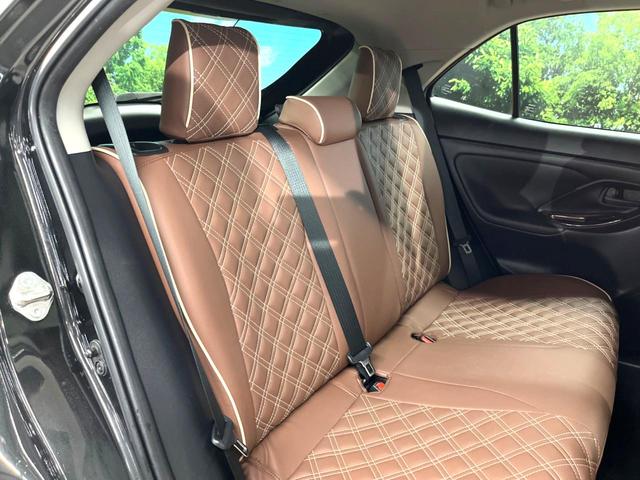 ヤリスクロス ハイブリッドＺ　８型ディスプレイオーディオ　全周囲カメラ　トヨタセーフティセンス　レーダークルーズコントロール　禁煙車　レザーシート　パワーシート　前席シートヒーター　ドラレコ　コーナーセンサー　ＬＥＤヘッド　ＥＴＣ（9枚目）