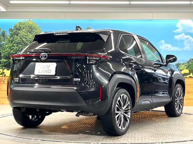 ヤリスクロス ハイブリッドＺ　８型ディスプレイオーディオ　全周囲カメラ　トヨタセーフティセンス　レーダークルーズコントロール　禁煙車　レザーシート　パワーシート　前席シートヒーター　ドラレコ　コーナーセンサー　ＬＥＤヘッド　ＥＴＣ（17枚目）