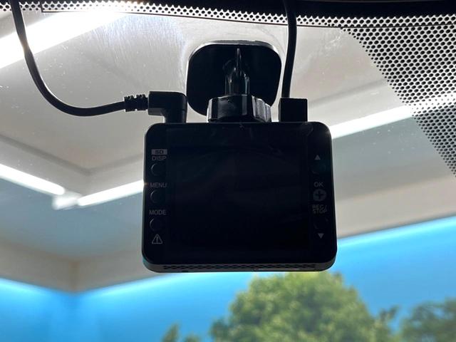 ヤリスクロス ハイブリッドＺ　８型ディスプレイオーディオ　全周囲カメラ　トヨタセーフティセンス　レーダークルーズコントロール　禁煙車　レザーシート　パワーシート　前席シートヒーター　ドラレコ　コーナーセンサー　ＬＥＤヘッド　ＥＴＣ（62枚目）