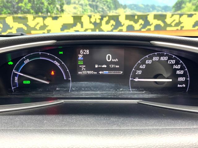 シエンタ ハイブリッドＧ　両側パワースライドドア　プリクラッシュセーフティシステム　純正ＳＤナビ　ＥＴＣ　Ｂｌｕｅｔｏｏｔｈ　７人乗り　オートマチックハイビーム　先行車発進お知らせ機能　革巻きステアリング　ステアリングスイッチ（26枚目）