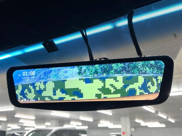 �y�f�W�^���C���i�[�~���[�z��Ȃ̑傫�ȉו��⓯��҂Ō�����m�F���Â炢���ł����S�I�J�������B�e�����ԗ�����̉f�������[���~���[���ɕ\���B�N���A�Ȏ��E�ŏ󋵂̊m�F���\�ł��I