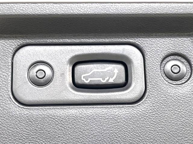 デリカＤ：５ Ｐ　ディーゼル　４ＷＤ　両側パワースライドドア　三菱ｅ－Ａｓｓｉｓｔ　純正ナビ　レーダークルーズコントロール　ＥＴＣ　Ｂｌｕｅｔｏｏｔｈ　フルセグＴＶ　ドラレコ　ＡＣ１００Ｖ電源　パワーバックドア　ＬＥＤ（25枚目）