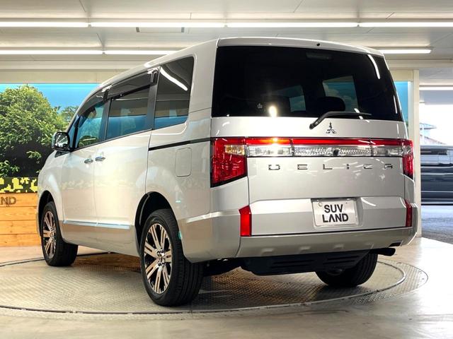 デリカＤ：５ Ｐ　ディーゼル　４ＷＤ　両側パワースライドドア　三菱ｅ－Ａｓｓｉｓｔ　純正ナビ　レーダークルーズコントロール　ＥＴＣ　Ｂｌｕｅｔｏｏｔｈ　フルセグＴＶ　ドラレコ　ＡＣ１００Ｖ電源　パワーバックドア　ＬＥＤ（31枚目）