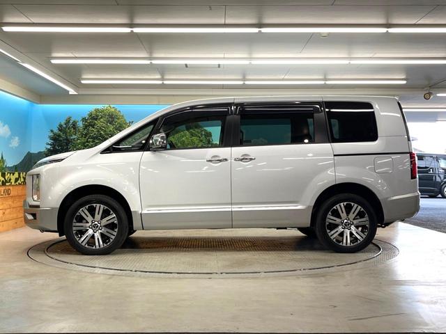 デリカＤ：５ Ｐ　ディーゼル　４ＷＤ　両側パワースライドドア　三菱ｅ－Ａｓｓｉｓｔ　純正ナビ　レーダークルーズコントロール　ＥＴＣ　Ｂｌｕｅｔｏｏｔｈ　フルセグＴＶ　ドラレコ　ＡＣ１００Ｖ電源　パワーバックドア　ＬＥＤ（32枚目）