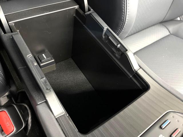 ハリアー Ｚ　レザーパッケージ　全周囲カメラ　ＪＢＬサウンド　純正１２．３型ナビ　トヨタセーフティセンス　レーダークルーズ　禁煙車　電動リアゲート　レザーシート　前席シートエアコン　ドラレコ　スマートキー　ＬＥＤヘッド　ＥＴＣ２．０（57枚目）