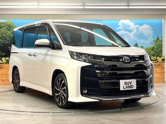 ノア ハイブリッドＳ－Ｚ　電動スライドドア　後席モニター　全周囲カメラ　衝突被害軽減システム　レーダークルーズ　禁煙車　電動リアゲート　ハーフレザーシート　コーナーセンサー　スマートキー　ＬＥＤヘッド　ビルトインＥＴＣ（17枚目）
