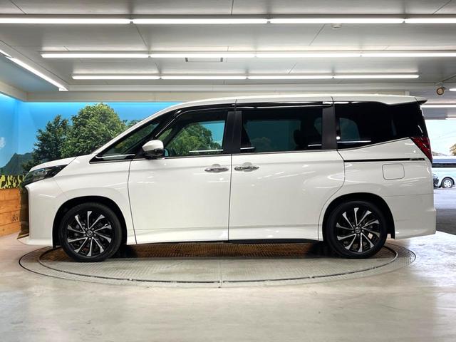 ノア ハイブリッドＳ－Ｚ　電動スライドドア　後席モニター　全周囲カメラ　衝突被害軽減システム　レーダークルーズ　禁煙車　電動リアゲート　ハーフレザーシート　コーナーセンサー　スマートキー　ＬＥＤヘッド　ビルトインＥＴＣ（31枚目）