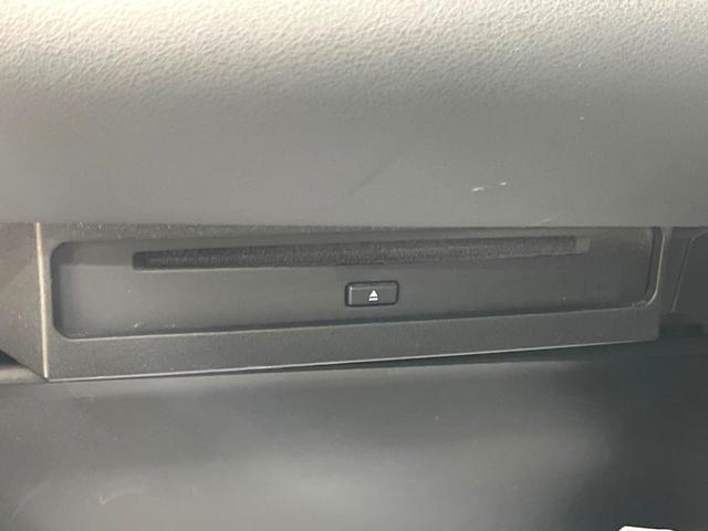 ノア ハイブリッドＳ－Ｚ　電動スライドドア　後席モニター　全周囲カメラ　衝突被害軽減システム　レーダークルーズ　禁煙車　電動リアゲート　ハーフレザーシート　コーナーセンサー　スマートキー　ＬＥＤヘッド　ビルトインＥＴＣ（43枚目）