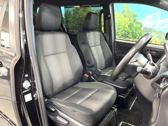 ヴォクシー ＺＳ　煌　純正１０型ナビ　両側電動スライドドア　バックカメラ　トヨタセーフティセンス　禁煙車　スマートキー　ＬＥＤヘッド　ＥＴＣ　クルーズコントロール　純正１６インチアルミ　オートハイビーム　車線逸脱警報（8枚目）