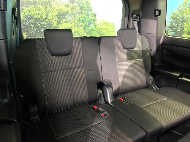 ヴォクシー ＺＳ　煌　純正１０型ナビ　両側電動スライドドア　バックカメラ　トヨタセーフティセンス　禁煙車　スマートキー　ＬＥＤヘッド　ＥＴＣ　クルーズコントロール　純正１６インチアルミ　オートハイビーム　車線逸脱警報（10枚目）