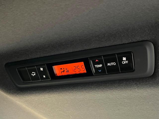 ヴォクシー ＺＳ　煌　純正１０型ナビ　両側電動スライドドア　バックカメラ　トヨタセーフティセンス　禁煙車　スマートキー　ＬＥＤヘッド　ＥＴＣ　クルーズコントロール　純正１６インチアルミ　オートハイビーム　車線逸脱警報（38枚目）