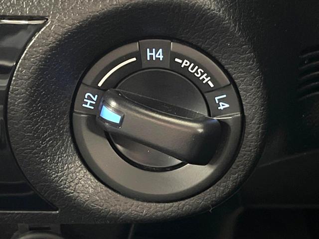 ハイラックス Ｚ　ＧＲスポーツ　４ＷＤ　ディーゼル（軽油）　パノラミックビューモニター　プリクラッシュセーフティシステム　レーダークルーズコントロール　ナビ機能付きディスプレイオーディオ　運転席パワーシート　ＬＥＤヘッドライト（52枚目）