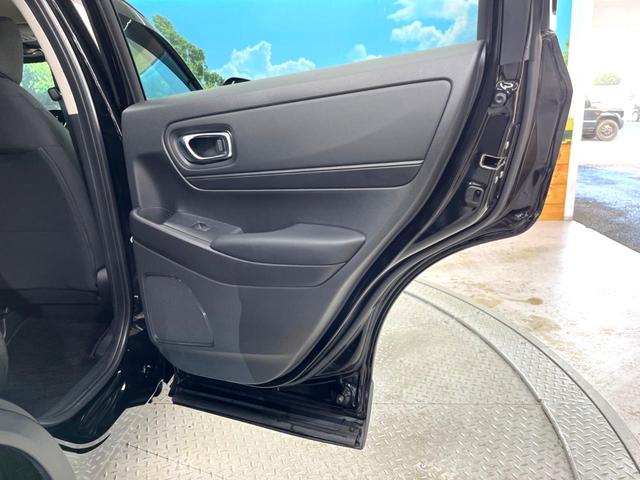 ヴェゼル ｅ：ＨＥＶ　Ｘ　ＳＤナビ　フルセグＴＶ　バックカメラ　衝突被害軽減　禁煙車　ドラレコ　コーナーセンサー　ＬＥＤヘッド　ＥＴＣ　純正１６インチアルミ　車線逸脱警報　オートライト　Ｂｌｕｅｔｏｏｔｈ　ＤＶＤ再生（56枚目）