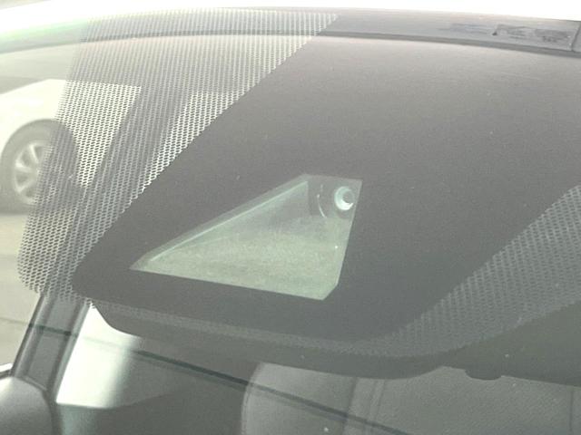 �y�v���N���b�V���Z�[�t�e�B�z�O���̎ԗ��������m���A�Փ˂������Ȏ��͌x��Œ��ӂ𑣂��A�u���[�L�𓥂ޗ͂��T�|�[�g�B�u���[�L�𓥂߂Ȃ������ꍇ�͏Փ˔�Q�y���u���[�L���쓮�A�Փˉ�����T�|�[�g���܂��B