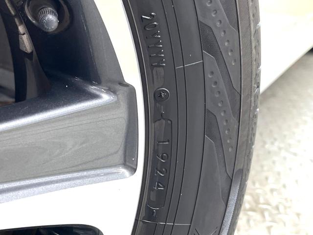 ヴォクシー ＺＳ　カロッツェリア９型ＳＤナビ　後席モニター　バックカメラ　衝突被害軽減　禁煙車　ドラレコ　ＬＥＤヘッド　ビルトインＥＴＣ　クルコン　電動スライドドア　純正１６インチアルミ　オートハイビーム（32枚目）