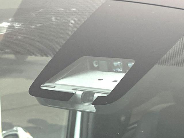 �y�g���^�Z�[�t�e�B�Z���X�z���s���ɑO���̎ԗ�����F�����A�Փ˂������Ȏ��͌x��ƃu���[�L�ŏՓˉ���Ɣ�Q�y�����A�V�X�g�B�����S�Ƀh���C�u�����y���݂��������܂��B