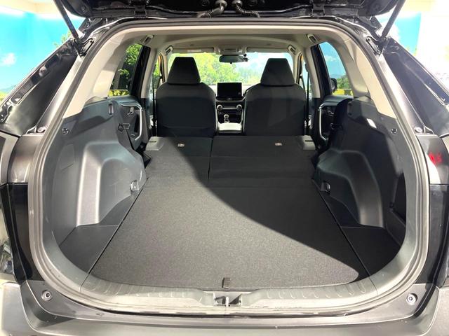 ＲＡＶ４ Ｘ　８型ディスプレイオーディオ　バックカメラ　衝突被害軽減　レーダークルーズ　Ｂｌｕｅｔｏｏｔｈ　禁煙車　ドラレコ　コーナーセンサー　ＬＥＤヘッド　ＥＴＣ２．０　純正１７インチアルミ　オートハイビーム（11枚目）