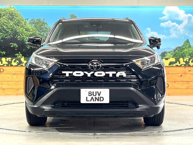 ＲＡＶ４ Ｘ　８型ディスプレイオーディオ　バックカメラ　衝突被害軽減　レーダークルーズ　Ｂｌｕｅｔｏｏｔｈ　禁煙車　ドラレコ　コーナーセンサー　ＬＥＤヘッド　ＥＴＣ２．０　純正１７インチアルミ　オートハイビーム（15枚目）