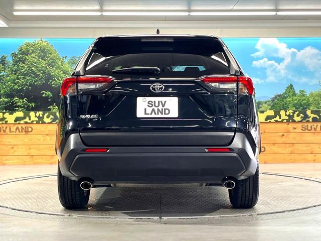 ＲＡＶ４ Ｘ　８型ディスプレイオーディオ　バックカメラ　衝突被害軽減　レーダークルーズ　Ｂｌｕｅｔｏｏｔｈ　禁煙車　ドラレコ　コーナーセンサー　ＬＥＤヘッド　ＥＴＣ２．０　純正１７インチアルミ　オートハイビーム（16枚目）