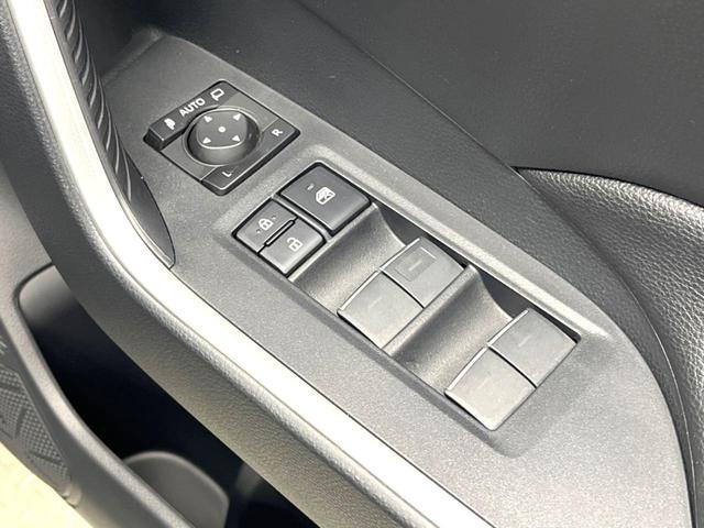 ＲＡＶ４ Ｘ　８型ディスプレイオーディオ　バックカメラ　衝突被害軽減　レーダークルーズ　Ｂｌｕｅｔｏｏｔｈ　禁煙車　ドラレコ　コーナーセンサー　ＬＥＤヘッド　ＥＴＣ２．０　純正１７インチアルミ　オートハイビーム（39枚目）
