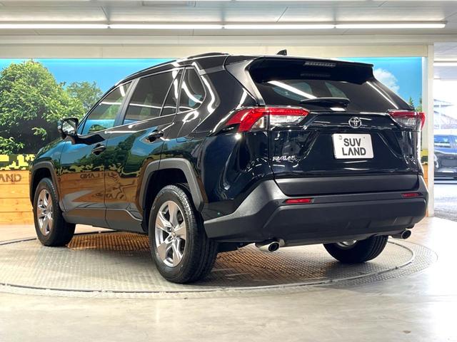 ＲＡＶ４ Ｘ　８型ディスプレイオーディオ　バックカメラ　衝突被害軽減　レーダークルーズ　Ｂｌｕｅｔｏｏｔｈ　禁煙車　ドラレコ　コーナーセンサー　ＬＥＤヘッド　ＥＴＣ２．０　純正１７インチアルミ　オートハイビーム（48枚目）