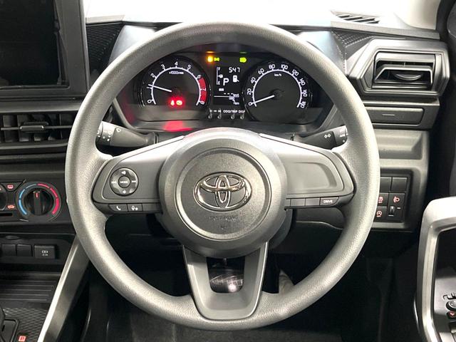 �y�X�e�A�����O�X�C�b�`�z�^�]���A�O������ڐ������炷���ƂȂ��A�I�[�f�B�I���̑��삪�\�ȕ֗��@�\�I���S�����K�ȃh���C�u�����o���Ă���܂���