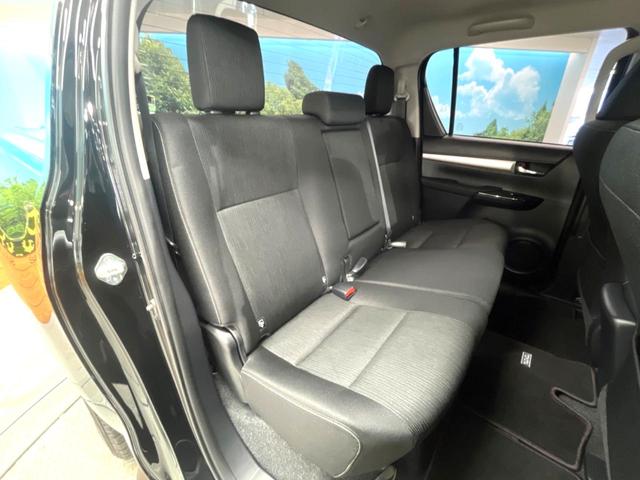 ハイラックス Ｚ　４ＷＤ　ディーゼル　純正ＳＤナビ　バックカメラ　衝突被害軽減　レーダークルーズ　禁煙車　コーナーセンサー　ＬＥＤヘッド　ＥＴＣ　純正１７インチアルミ　Ｂｌｕｅｔｏｏｔｈ　ヘッドランプクリーナー（10枚目）