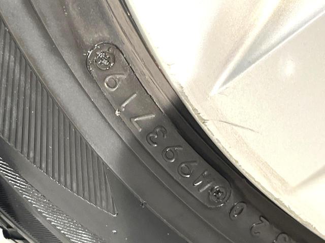 ジューク 15RX タイプV carrozzeriaSDナビ 禁煙車 ETC オートライト オートエアコン Bluetooth CD DVD再生 革巻きステアリング フルセグ 16インチスチールホイール(22枚目)