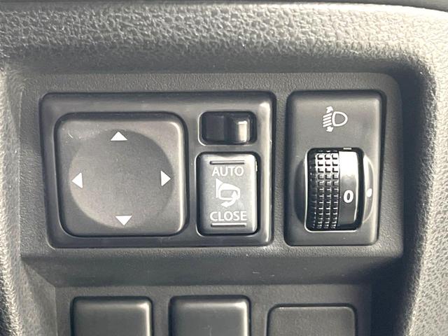 ジューク 15RX タイプV carrozzeriaSDナビ 禁煙車 ETC オートライト オートエアコン Bluetooth CD DVD再生 革巻きステアリング フルセグ 16インチスチールホイール(44枚目)