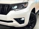 ＴＸ　Ｌパッケージ　マットブラックエディション　７人乗り　サンルーフ　ＫＥＮＷＯＯＤ９インチＳＤナビ　レーダークルーズコントロール　トヨタセーフティセンス　シートベンチレーション　シートヒーター　革巻きステアリング　純正１８インチアルミホイール（12枚目）
