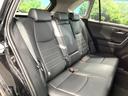 後部座席も気になるようなキズ・汚れやへたり等、大きなダメージはなく、良好な状態です。