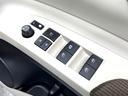 ハイブリッドＧ　両側パワースライドドア　プリクラッシュセーフティシステム　純正ＳＤナビ　ＥＴＣ　Ｂｌｕｅｔｏｏｔｈ　７人乗り　オートマチックハイビーム　先行車発進お知らせ機能　革巻きステアリング　ステアリングスイッチ（42枚目）