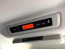 ハイブリッドＧｉ　純正ナビ　バックカメラ　フリップダウンモニター　両側電動スライドドア　クルーズコントロール　ＬＥＤヘッド　リアオートエアコン　快適温熱シート　スマートキー　７人乗り　ドラレコ　ＥＴＣ　オートライト（42枚目）