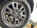 【純正１８インチアルミホイール】外観にマッチした純正アルミホイールを装着しております。各種社外アルミホイールや、スタッドレスタイヤも取扱いしております。是非ご相談ください♪
