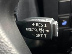 �ڥ졼�������롼������ȥ�����۹�®ƻϩ�Ǥ�Ĺ��Υ���Ԥ��ڤˡ�����ư��®�٤��ݤĥ��롼������ȥ����뤬�����ͷڸ������ƥ��Ϣ�Ȥ��������μ�ξ���Τ��Ƽִ֤��ݤĤ褦��®��Ĵ�ᤷ�Ƥ���ޤ����� 6