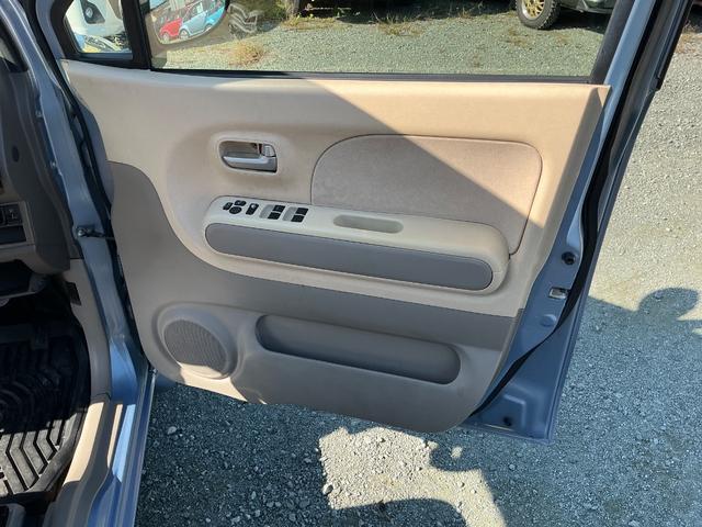 ＭＲワゴン Ｘ　フル装備　タイミングチェーン車　禁煙車　ポータブルナビ　スマートキー　衝突安全ボディー　盗難防止システム　ベンチシート　フルフラット（28枚目）