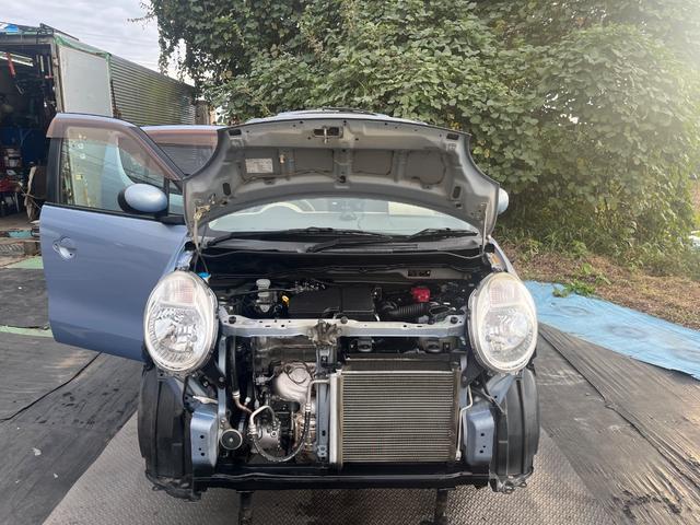 ＭＲワゴン Ｘ　フル装備　タイミングチェーン車　禁煙車　ポータブルナビ　スマートキー　衝突安全ボディー　盗難防止システム　ベンチシート　フルフラット（46枚目）