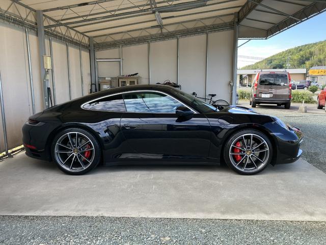 911 911カレラS レザーインテリア PDCC スポーツクロノパッケージ 20/21インチカレラクラシックホイール マトリックスLEDヘッドライト ブラックアルミニウムインテリアパッケージ BOSEサウンドシステム(4枚目)
