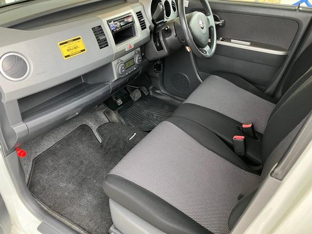 RR-DI ターボ車 車検整備付 HIDヘッドライト フォグランプ キーレス 純正アルミ 電動格納ミラー フルフラット ベンチシート CDオーディオ タイミングチェーン 運転席 助手席エアバック 衝突安全ボディー(9枚目)