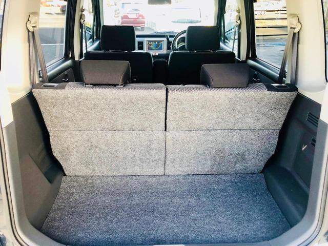 RR-DI ターボ車 車検整備付 HIDヘッドライト フォグランプ キーレス 純正アルミ 電動格納ミラー フルフラット ベンチシート CDオーディオ タイミングチェーン 運転席 助手席エアバック 衝突安全ボディー(21枚目)