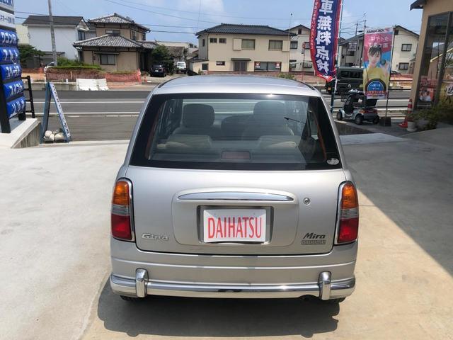 ジーノ 車検整備付 衝突安全ボディー キーレスエントリー CDオーディオ オートマ車 エアコン パワーウィンド パワーステアリング 運転席・助手席エアバック(15枚目)