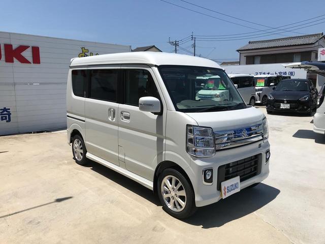 ＰＺターボスペシャル　届出済未使用車　５ｋｍ　衝突軽減ブレーキ　両側電動スライドドア　ターボ車　ＨＩＤヘッドライト　フルフラット　シートヒーター　車線逸脱警報　オートステップ　純正アルミ　スマートキー　プッシュスタート(11枚目)