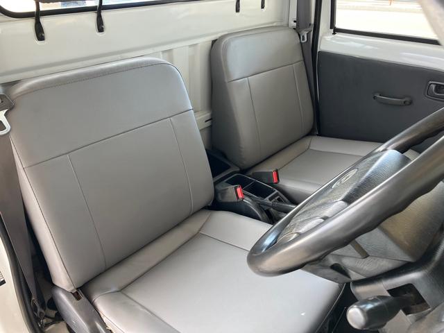 サンバートラック 　４ＷＤ　ギア車　エアコン　パワステ　車検整備付　６６，０００キロ　エアバック（21枚目）