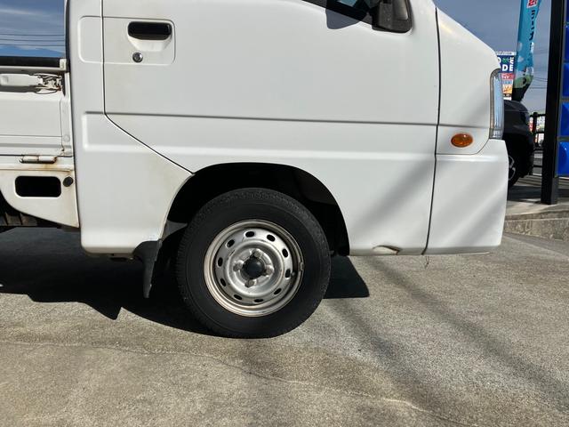 サンバートラック 　４ＷＤ　ギア車　エアコン　パワステ　車検整備付　６６，０００キロ　エアバック（34枚目）