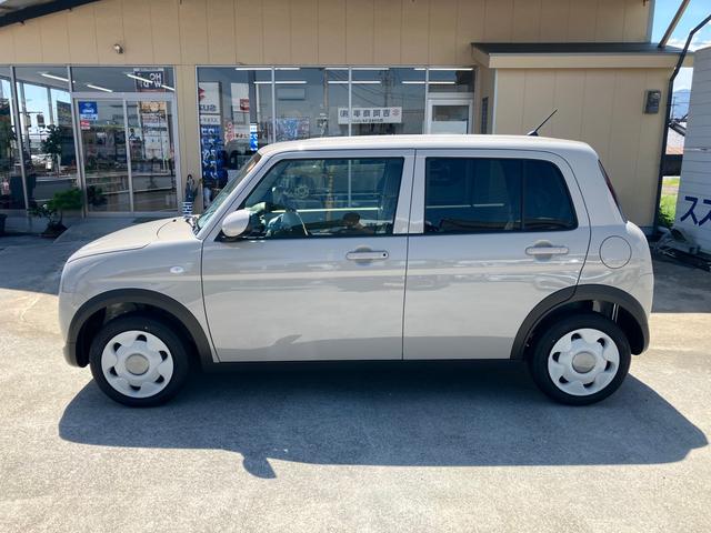 アルトラパンＬＣ Ｌ　届出済未使用車　１０キロ　衝突被害軽減ブレーキ　クリアランスソナー　ＵＳＢソケット　シートヒーター　ステアリングスイッチ　ＨＩＤヘッドライト　プッシュスタート　スマートキー　電動格納ミラー　記録簿（12枚目）