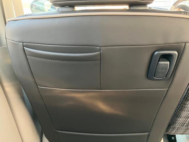 アルトラパンＬＣ Ｌ　届出済未使用車　１０キロ　衝突被害軽減ブレーキ　クリアランスソナー　ＵＳＢソケット　シートヒーター　ステアリングスイッチ　ＨＩＤヘッドライト　プッシュスタート　スマートキー　電動格納ミラー　記録簿（45枚目）