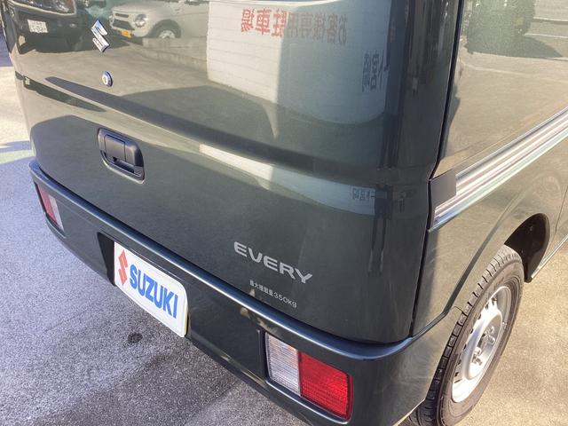 エブリイ PAリミテッド ワンオーナー ギア車 キーレス 車検9年5月 USBソケット エアコン パワステ パワーウィンドウ 両側スライドドア オートライト ラジオ エアバック 盗難防止システム 衝突安全ボディ(23枚目)