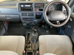 ★当社は中古車販売をメインでしています！！常時５０台以上在庫がございます！　そして、スズキのサブディーラーでもあります★ 3