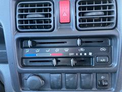 ��̵�������äǤΤ��䤤��碌����������̵�����ã��������ݣ�����������������������ϳݤ�ޤ��󡣷������ä�ϣˡ��ˤ����Ϥ��Ƥ��䤤��碌�����������Ԥ����Ƥ���ޤ��� 4