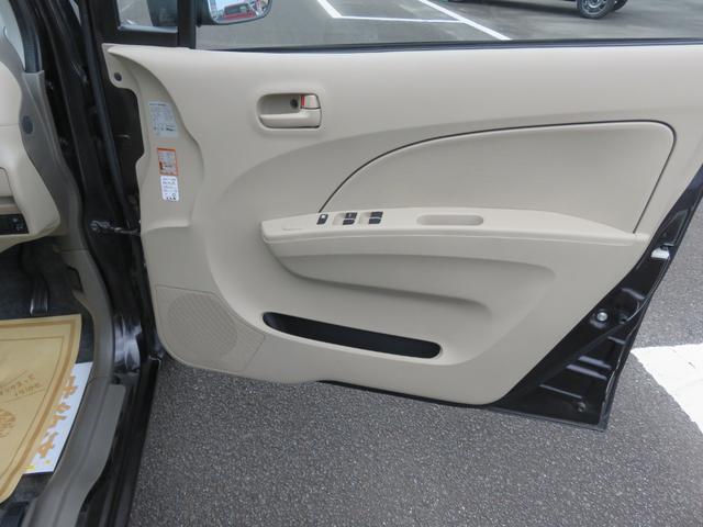 F ・CD・キーレス・禁煙車・保証書(25枚目)